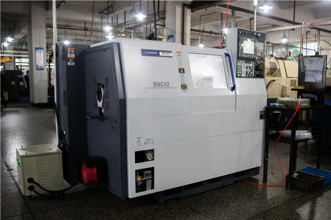 CNC lathes (CNC數控車床)4.jpg